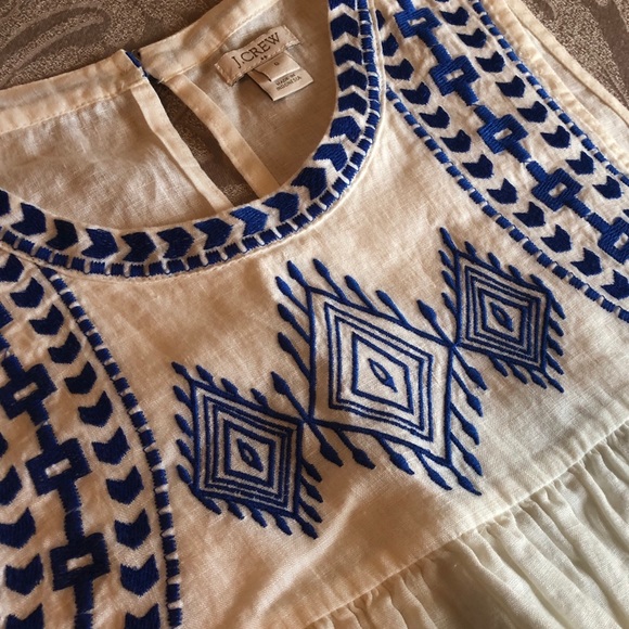 🌿sold🌿JCrew embroidered tank, size 0 - Picture 2 of 2